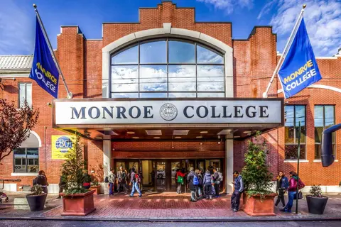 Khuôn viên Monroe University