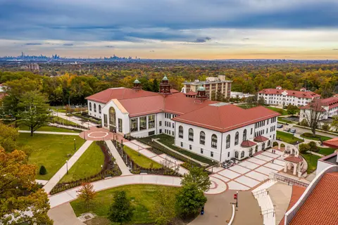 Khuôn viên Montclair State University