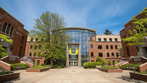 Khuôn viên University of Oregon